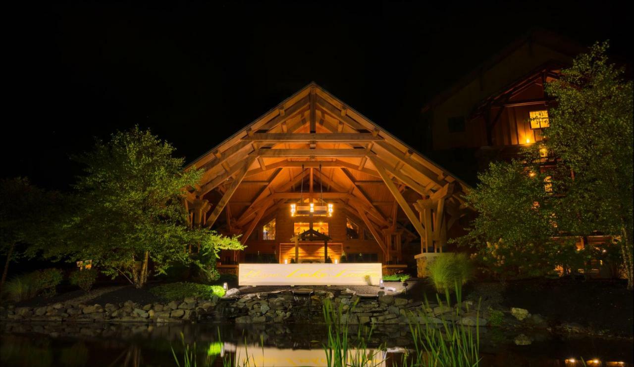 Hope Lake Lodge & Indoor Waterpark Кортленд Экстерьер фото